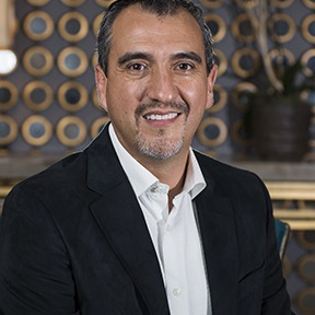 Dr. Andres Ramirez