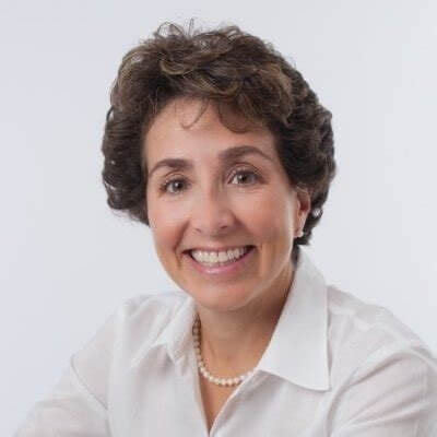 Dr. Lisa Giarrusso, DMD